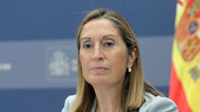 Ana Pastor confirma la investidura y hablará con Rajoy de los plazos