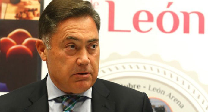 La Fiscalía pide prisión incondicional para el presidente de la Diputación de León