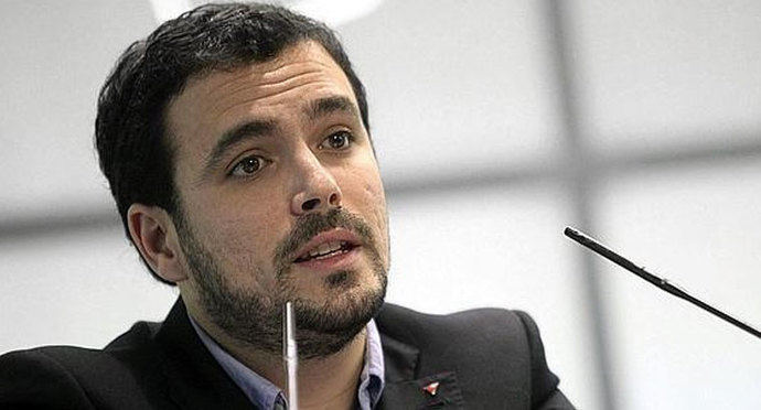 Garzón: El acuerdo con Grecia supone el "principio del fin" y una humillación