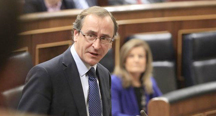 Sanidad: Expertos del plan de hepatitis C han firmado declaración de intereses