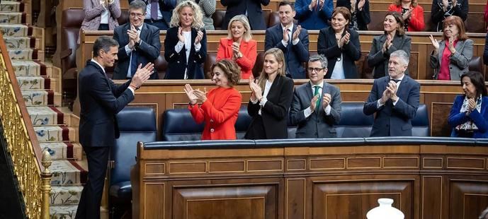 Qué es lo que impide a Pedro Sánchez marcharse, su ego o su miedo?