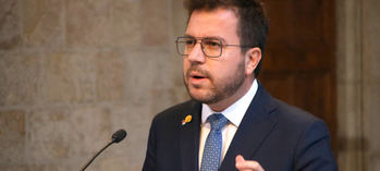 Las elecciones en Cataluña hacen tambalear la legislatura de Pedro Sánchez