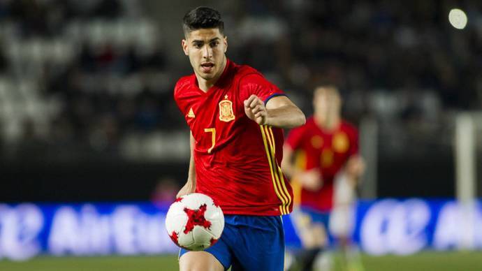 España-Italia: Asensio pide ser menos previsibles