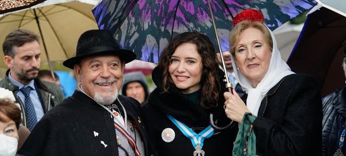 Ayuso fomenta el nacionalismo madrileño frente a Sánchez