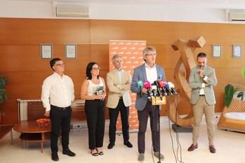 CETEM se reúne con autoridades para impulsar la industria del mueble en Yecla