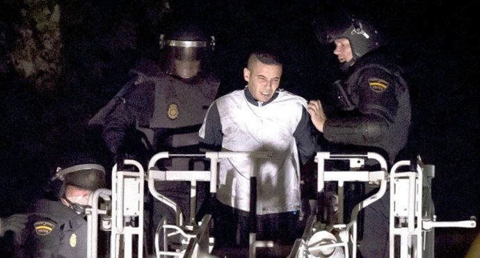Motín en el CIE de Valencia:Varios heridos por enfrentamientos