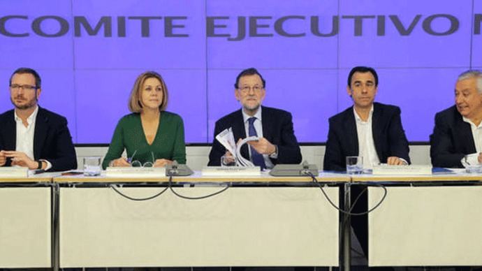 Rajoy da el pistoletazo a la precampaña electoral y prevé repetir listas