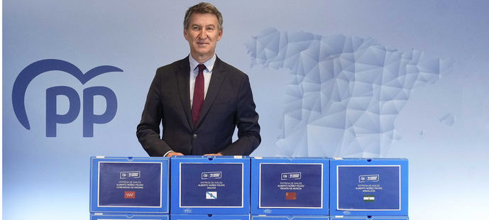 Feijóo actualizará al PP para gobernar o para marcharse