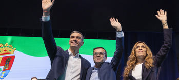 Sánchez pedirá a Gallardo que deje el mando del PSOE pero mantenga el escaño