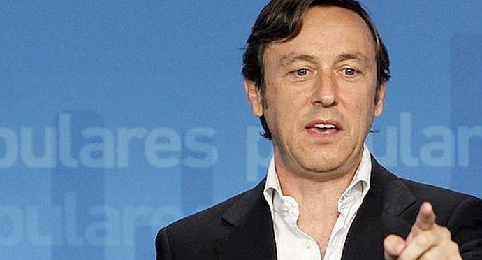 PSOE: "Irremediable" cambiar las normas para que se justifiquen los viajes 
