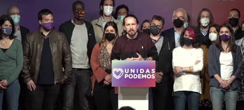 Momento en que Pablo Iglesias anuncia su decisión de abandonar el partido.