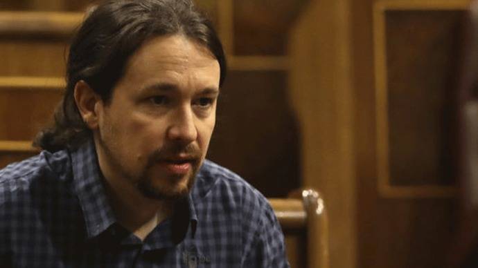 Iglesias propone al PSOE una moción de censura contra Rajoy y éstos rechazan la propuesta