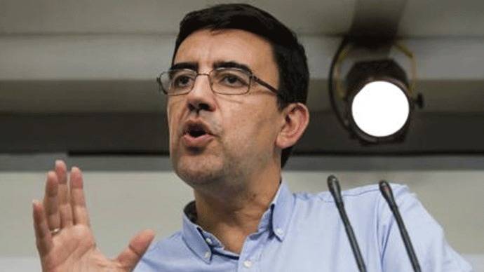 El PSOE presentará una ley para las cláusulas suelo si Rajoy no presiona a los bancos