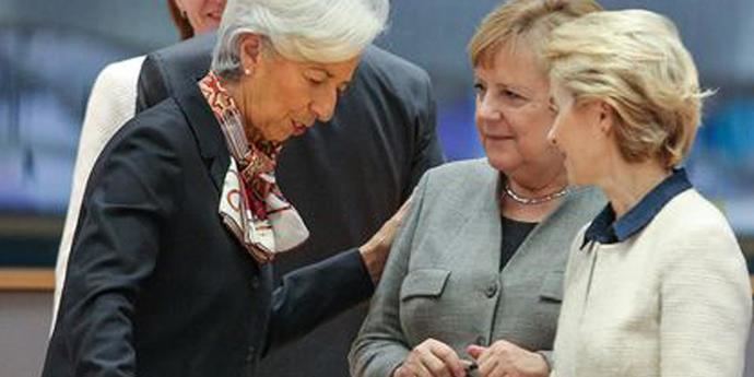 Christine Lagarde con Angela Merkel y Ursula von der Leyen.