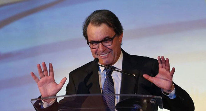 Mas se enrroca: Advierte a la CUP que no se va y quiere repetir en el cargo