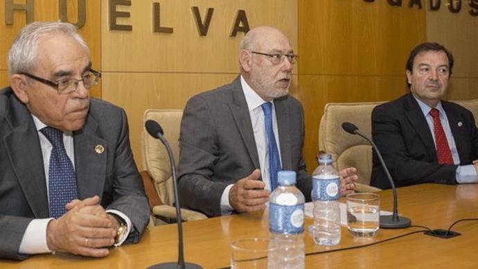 Maza reclama que la instrucción de las causas pase a manos de los fiscales