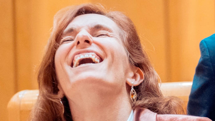 Mónica García desprecia a los enfermos de ELA