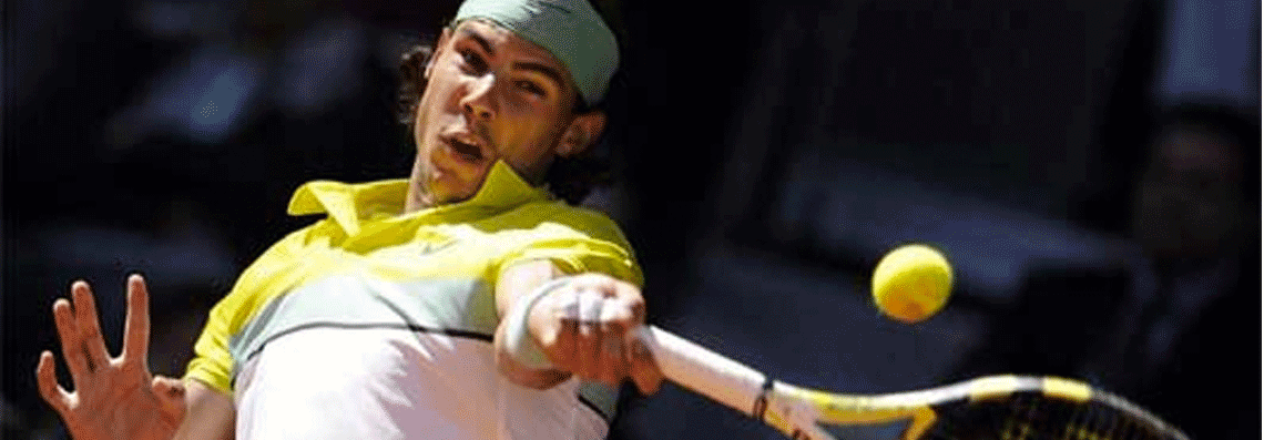 Nadal arrolla en su debut en Pekín