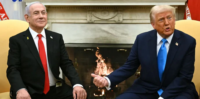 Trump, una marioneta de Netanyahu