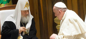 El Patriarca de Rusia, Kirill, con el Papa  Francisco.
