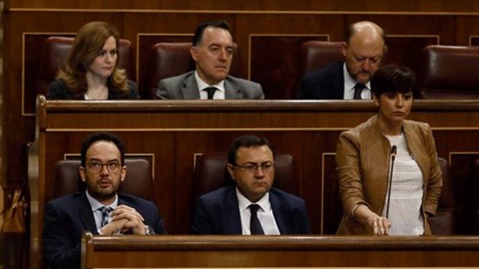 El PSOE reclamará en el Congreso la reprobación de Catalá y pedirá el cese de Maza y Moix