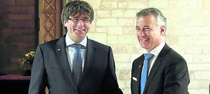 Carles Puigdemont e Iñigo Urkullu.