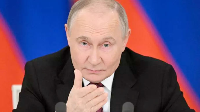 Putin lee a Tolstoi y sueña con el imperio europeo que se creó desde el Rusk de Kiev