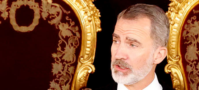 Felipe VI, primer Rey sin cadenas militares pero sí políticas