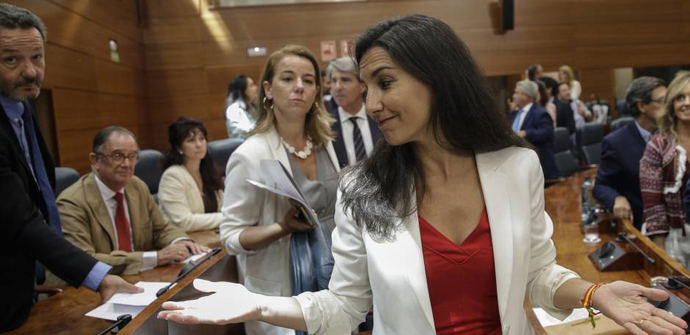 Rocío Monasterio en la Asamblea de Madrid.