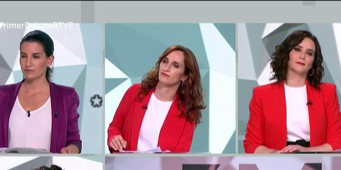 Rocío Monasterio, Mónica García e Isabel Díaz Ayuso en el debate elctoral de Telemadrid.