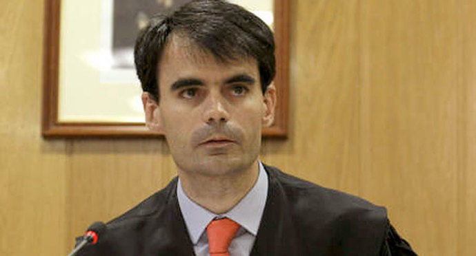 Ruz pide información a Suiza de medio millón de € vinculados a Bárcenas