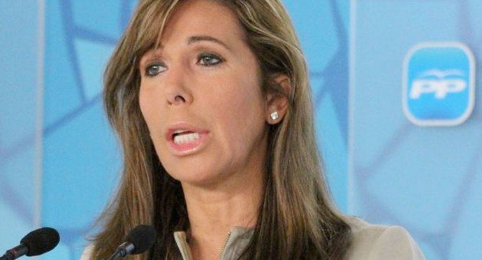 Camacho vaticina cambios "importantes e inmediatos" en el PP 
