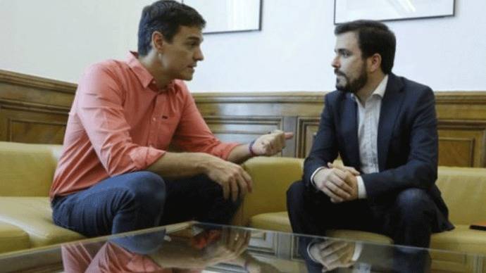 Sánchez se compromete con Garzón a despenalizar la eutanasia