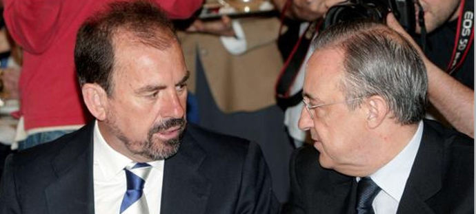 El presidente del Getafe, Angel Torres, con Florentino Pérez.