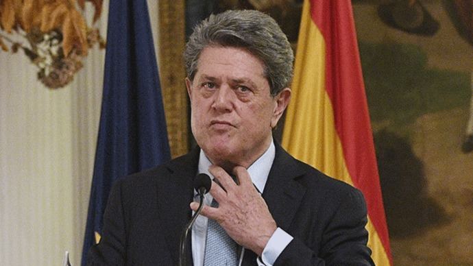El Consejo de Ministro cesa como embajador a Trillo en medio de la tormenta del Yak 42