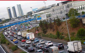 Un mundo en guerra y una España de vacaciones